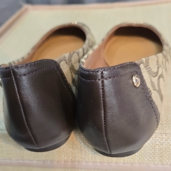 Coach Brown Signature Women's Shoes 8.5 - Picture 7 of 8